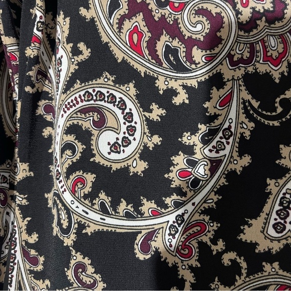 NWT White House Black Market Paisley Dress, Size XXS - Picture 4 of 10